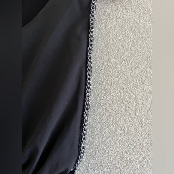 Aqua‎ black mini dress with chain sleeve trim size XS Neutral Party Club - Picture 4 of 7